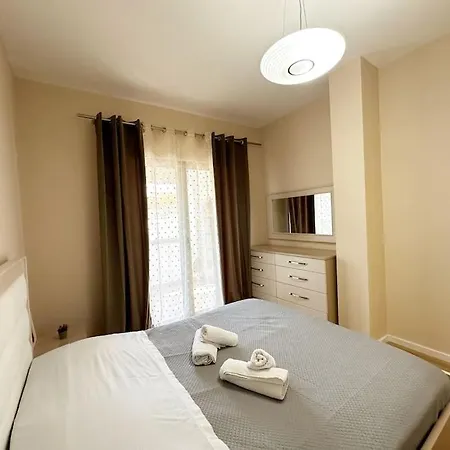 Jo-al Apartment's 2 Апартаменты